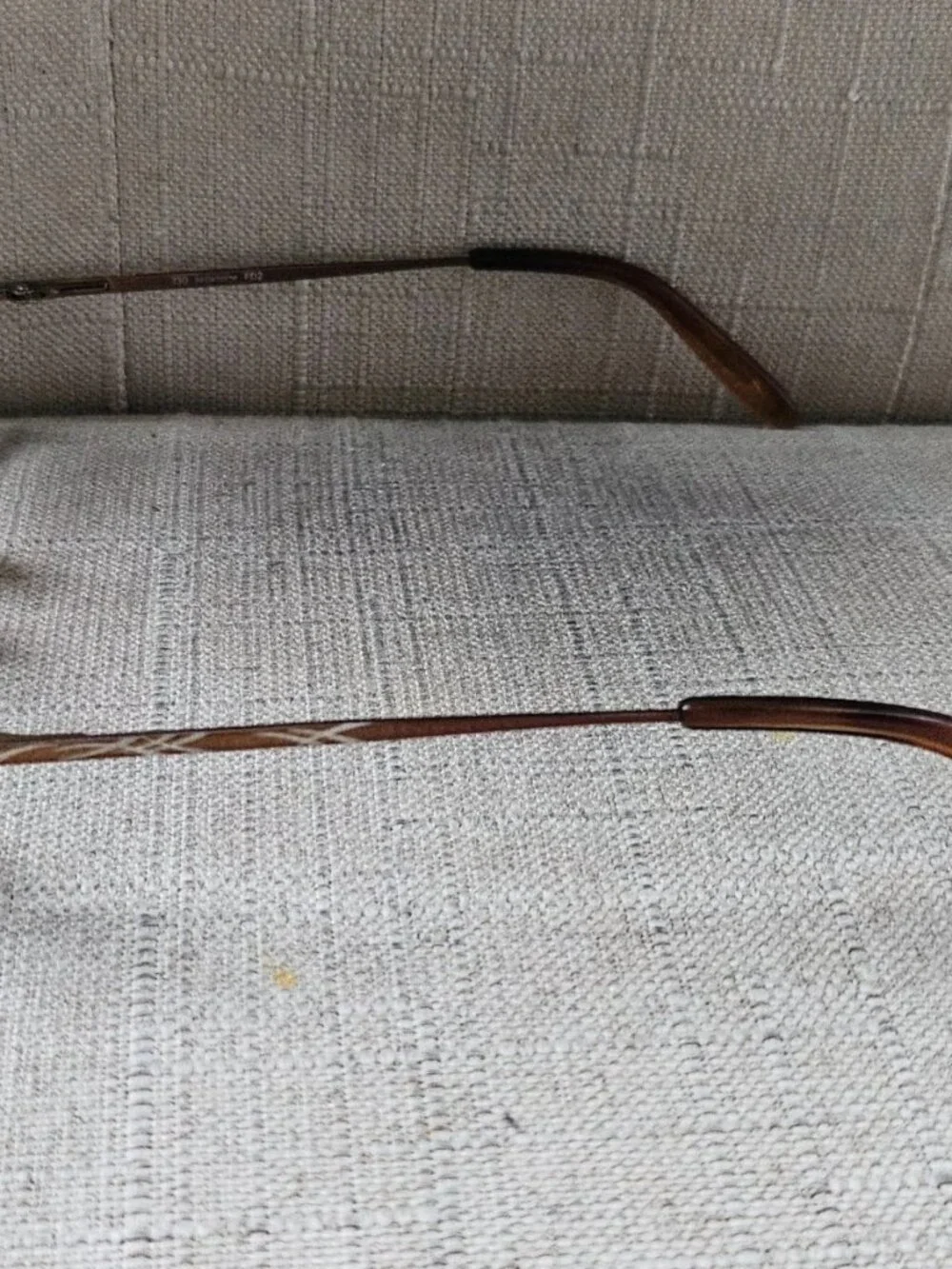 Vintage Liz Claiborne Eyeglasses Frame Gold Tone Eyewear L282 FD2 Glasses
